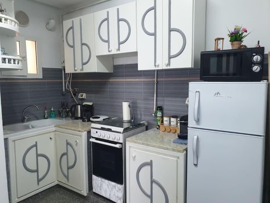 Your ¥achting Apartment